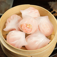 Load image into Gallery viewer, Shrimp Dumpling In Tray 虾饺 50s
